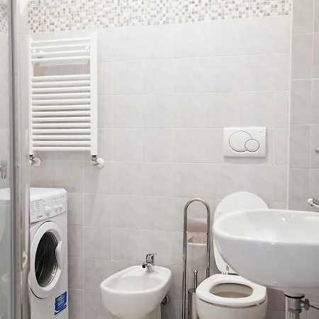 Appartement Your In Duomo Milaan